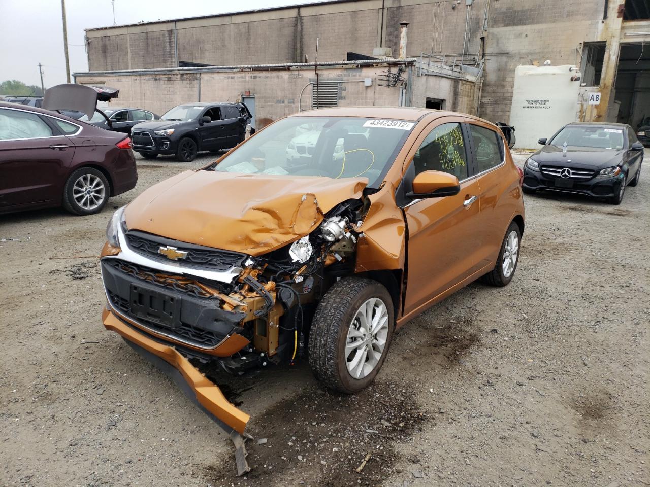 Photo 2 from auction – 2019 CHEVROLET SPARK 2LT with VIN KL8CF6SA6KC817813
