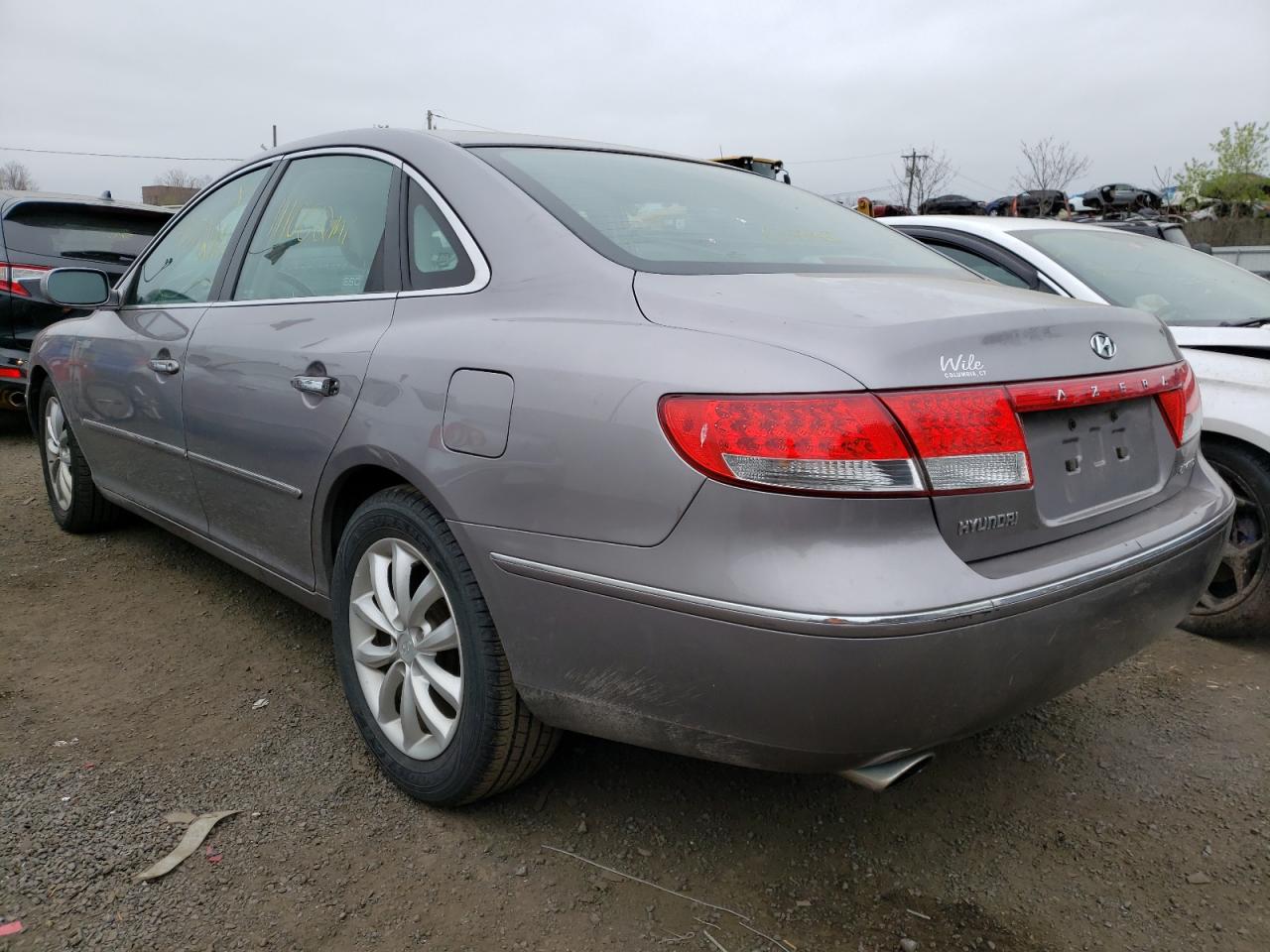 Photo 3 from auction – 2006 HYUNDAI AZERA SE with VIN KMHFC46F96A131558