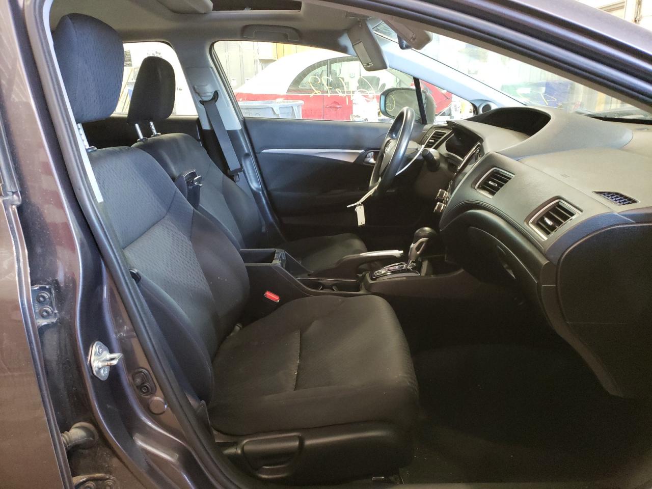 Photo 18 from auction – 2015 HONDA CIVIC EX with VIN 19XFB2F84FE298842