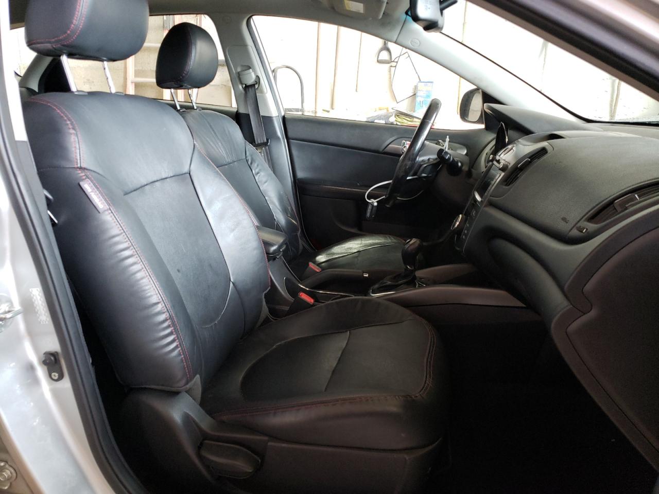 Photo 5 from auction – 2013 KIA FORTE SX with VIN KNAFW5A35D5690011