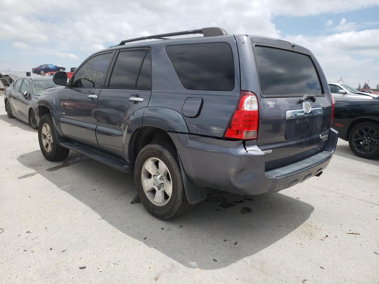 Photo 3 from auction – 2006 TOYOTA 4RUNNER SR with VIN JTEZU14RX68060206