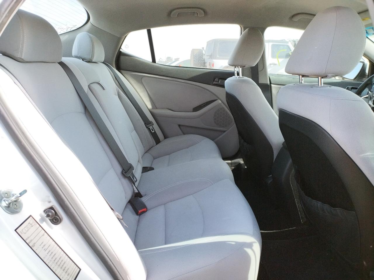 Photo 6 from auction – 2013 KIA OPTIMA LX with VIN 5XXGM4A7XDG114730