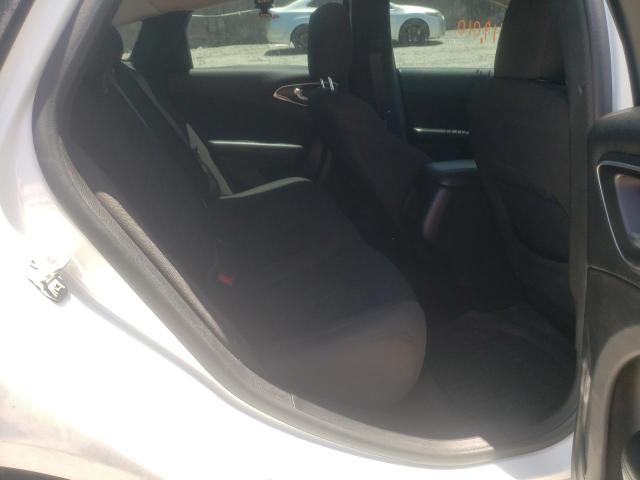 Photo 6 from auction – 2015 CHRYSLER 200 LIMITE with VIN 1C3CCCAB5FN594204