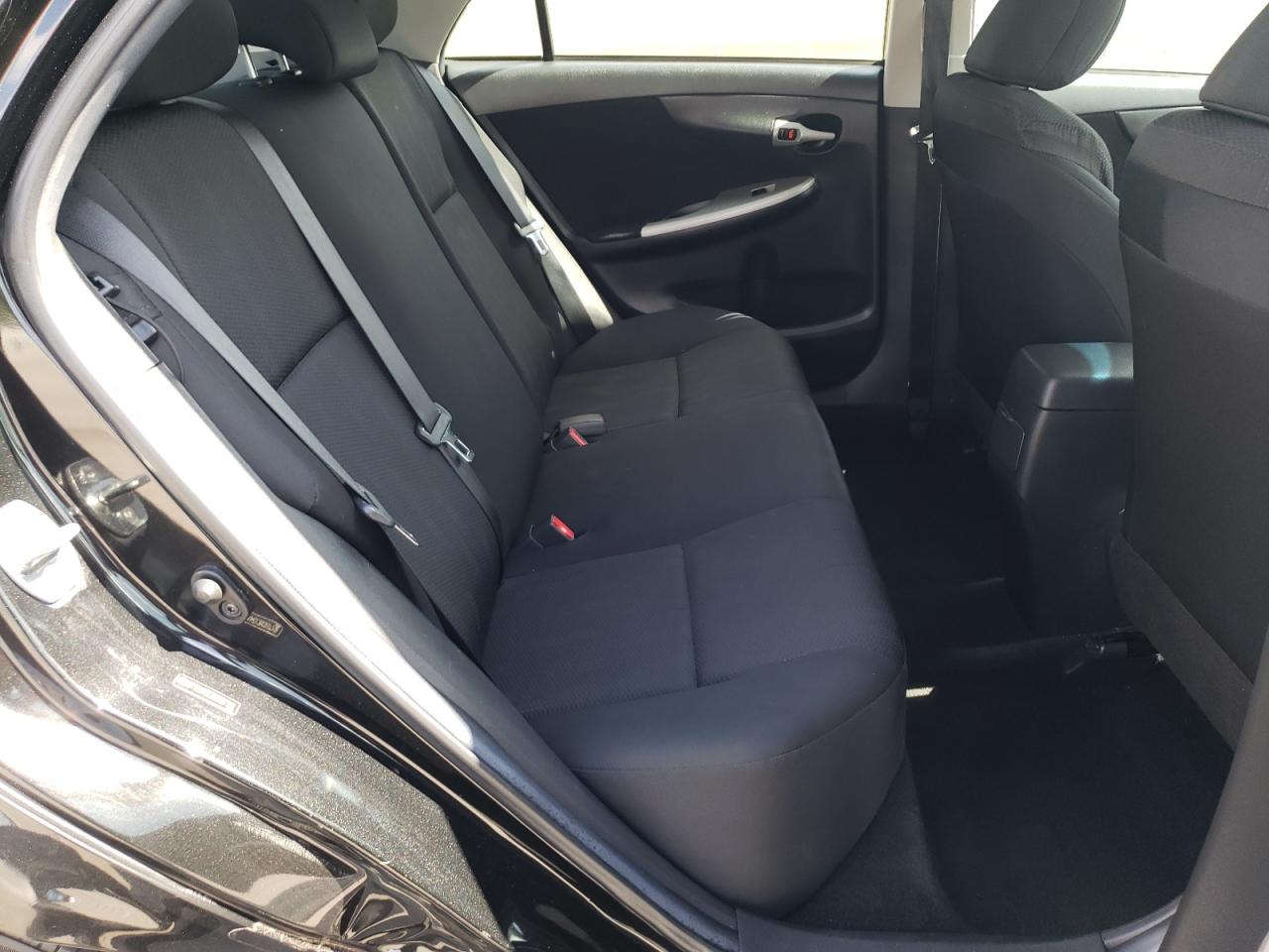 Photo 6 from auction – 2011 TOYOTA COROLLA BA with VIN 2T1BU4EE3BC697312