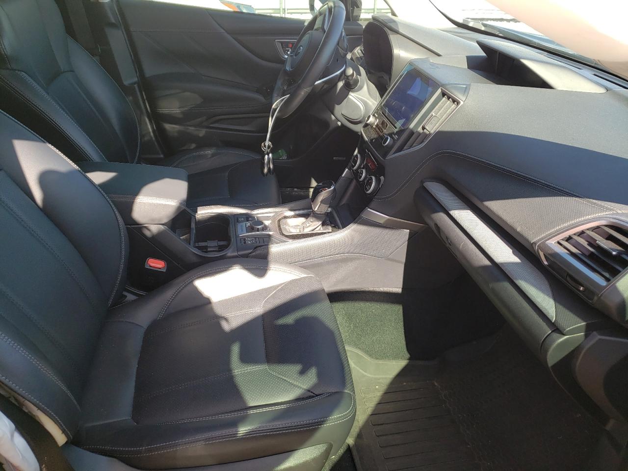 Фото 5 с аукциона – 2019 SUBARU FORESTER L с VIN JF2SKAUC0KH508195