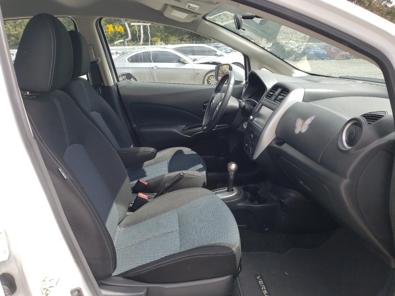 Photo 5 from auction – 2019 NISSAN VERSA NOTE with VIN 3N1CE2CP8KL357390