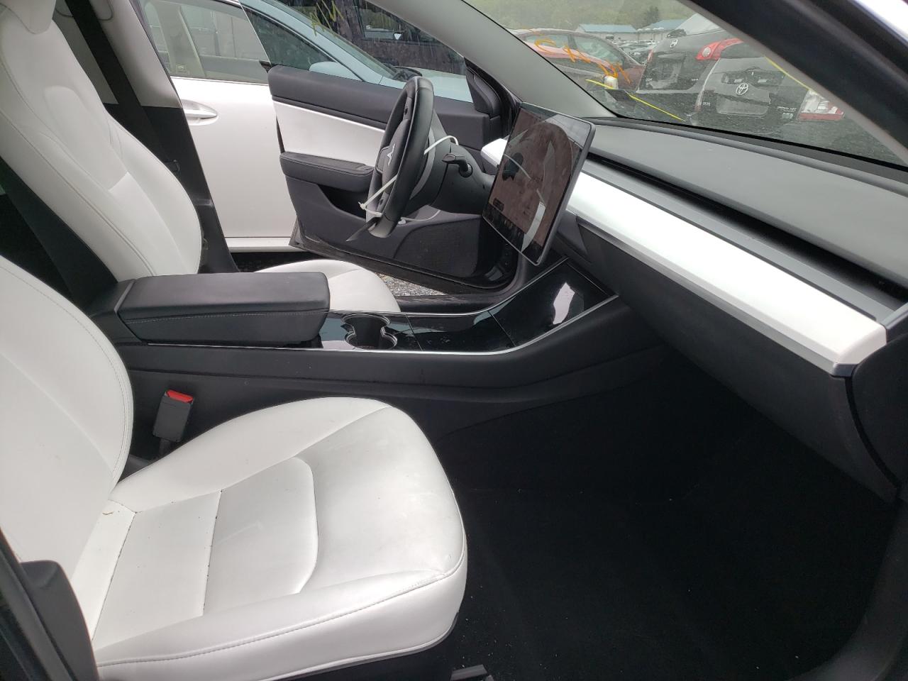 Photo 5 from auction – 2019 TESLA MODEL 3 with VIN 5YJ3E1EB0KF231645