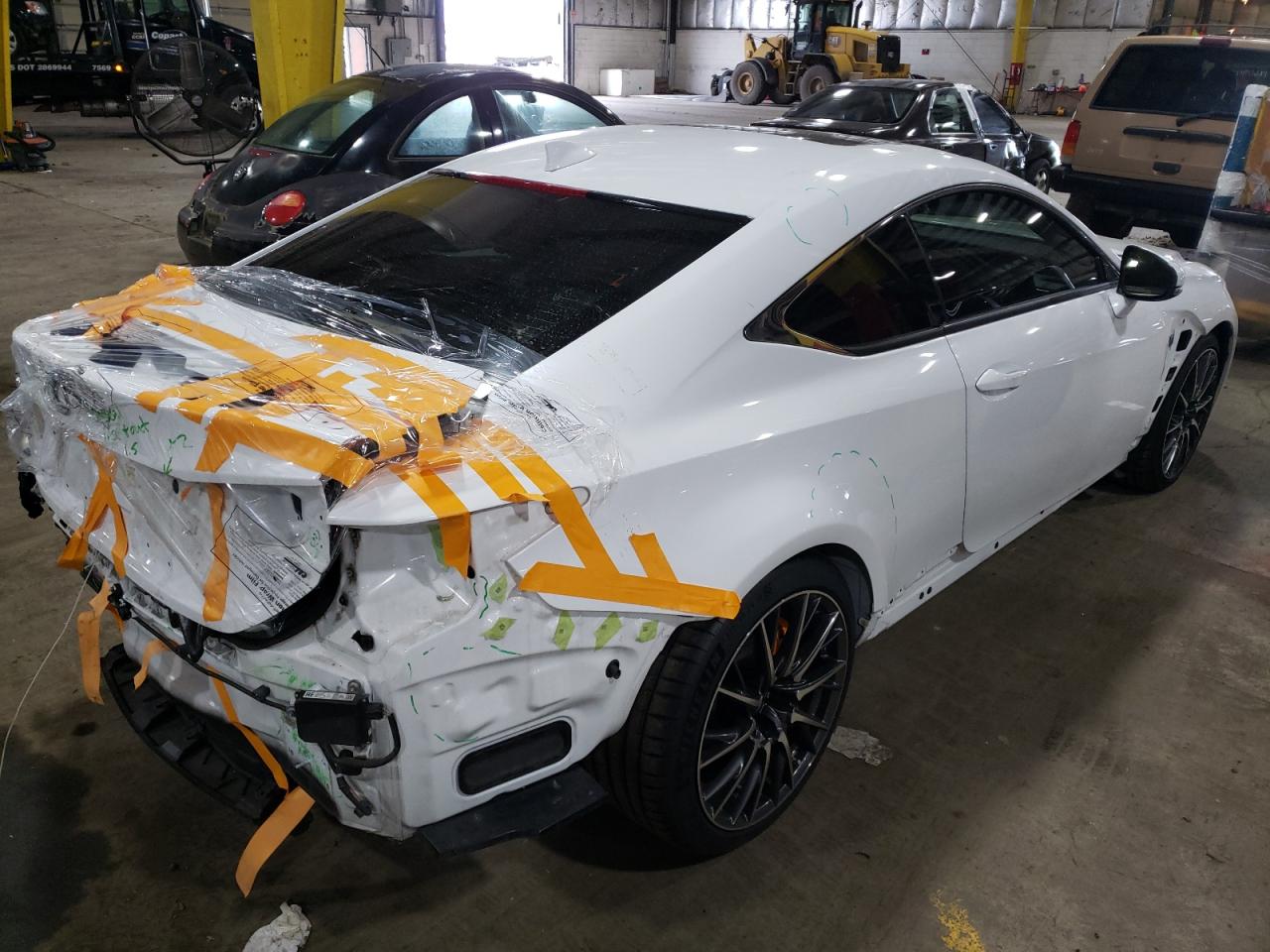 Photo 4 from auction – 2016 LEXUS RC-F with VIN JTHHP5BC4G5005409