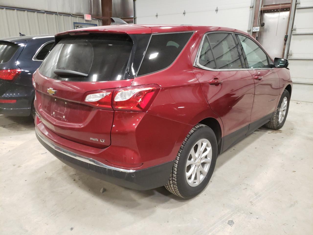 Photo 4 from auction – 2018 CHEVROLET EQUINOX LT with VIN 3GNAXSEV7JS565380