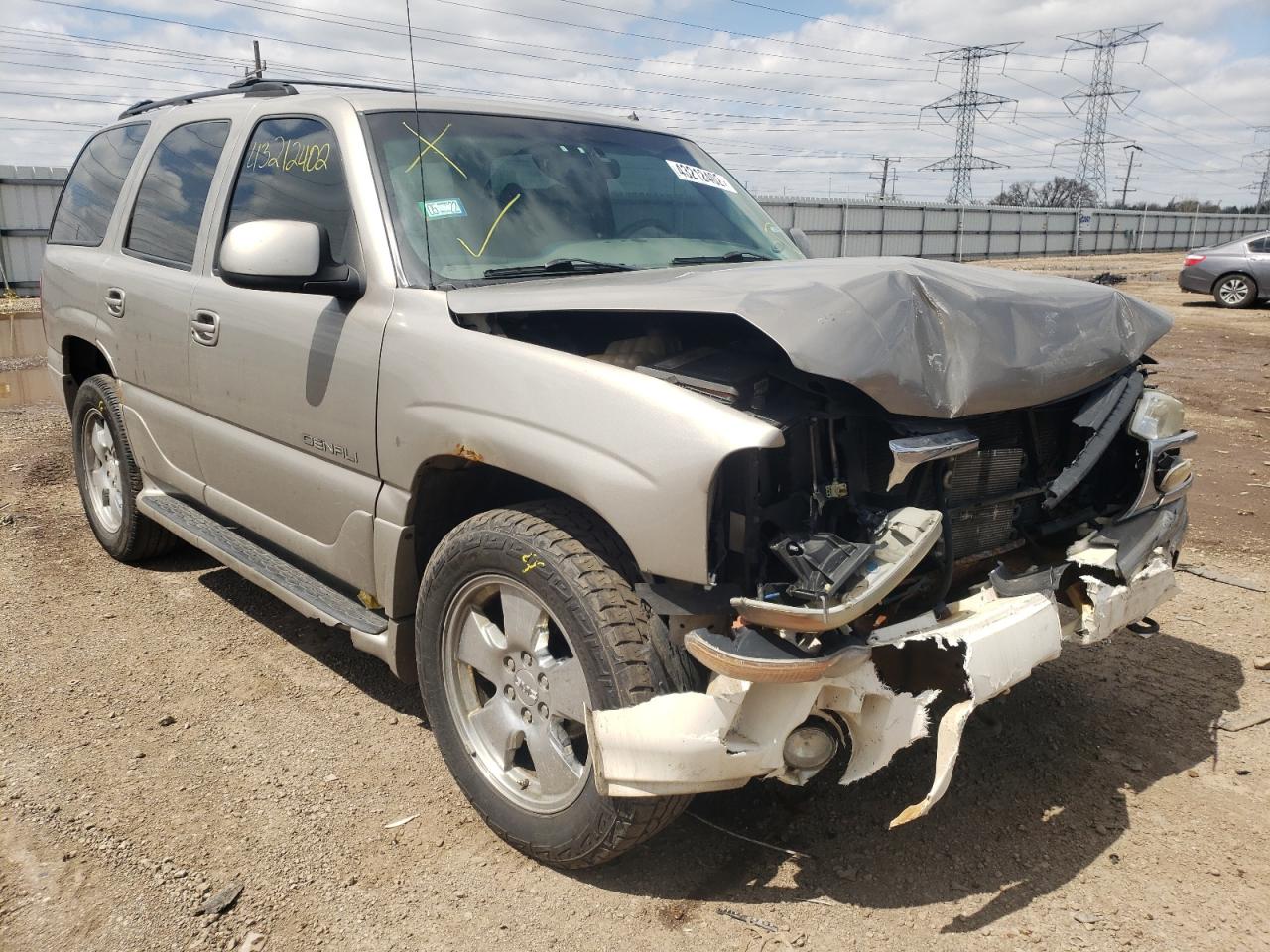 GMC DENALI 2002 with VIN 1GKEK63U52J109508 - Photo from auction