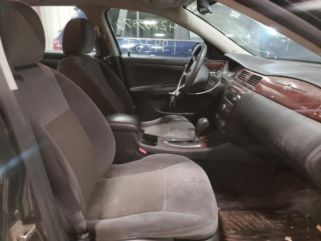 Photo 5 from auction – 2009 CHEVROLET IMPALA 1LT with VIN 2G1WT57N291165932