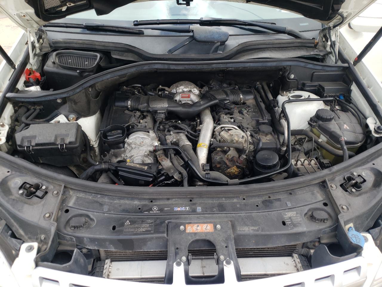 Photo 7 from auction – 2010 MERCEDES-BENZ ML 350 BLU with VIN 4JGBB2FB3AA540991