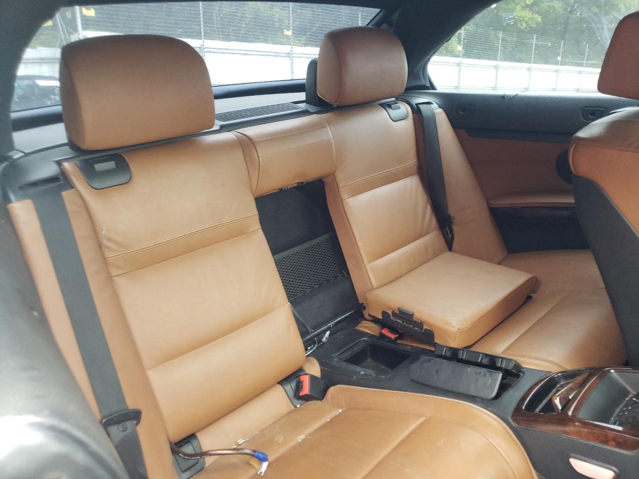 Photo 6 from auction – 2011 BMW 328 I with VIN WBADW3C55BE439447