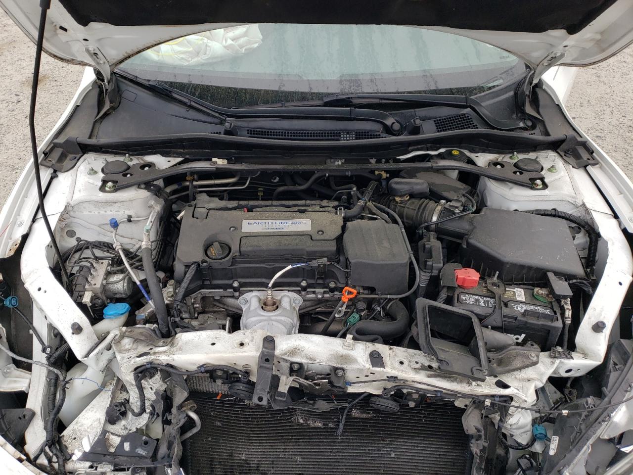 Photo 7 from auction – 2015 HONDA ACCORD SPO with VIN 1HGCR2F57FA166408