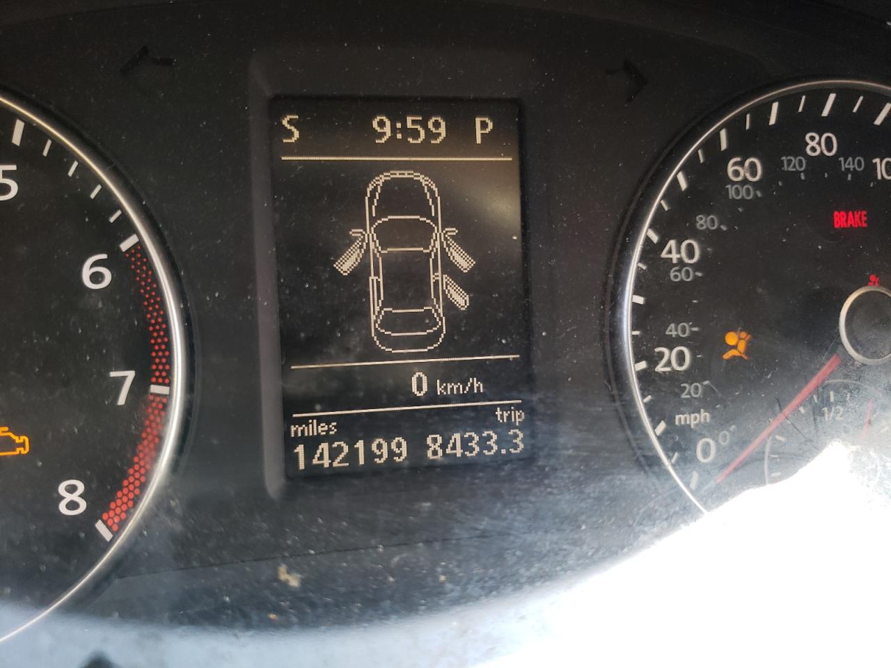 Photo 8 from auction – 2012 VOLKSWAGEN PASSAT SE with VIN 1VWBH7A34CC064450