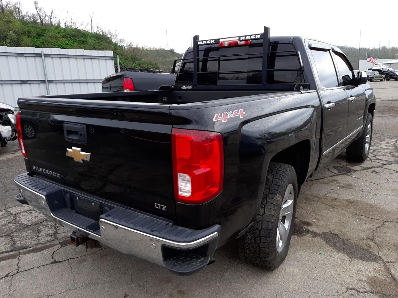 Photo 4 from auction – 2016 CHEVROLET SILVERADO with VIN 3GCUKSECXGG222254