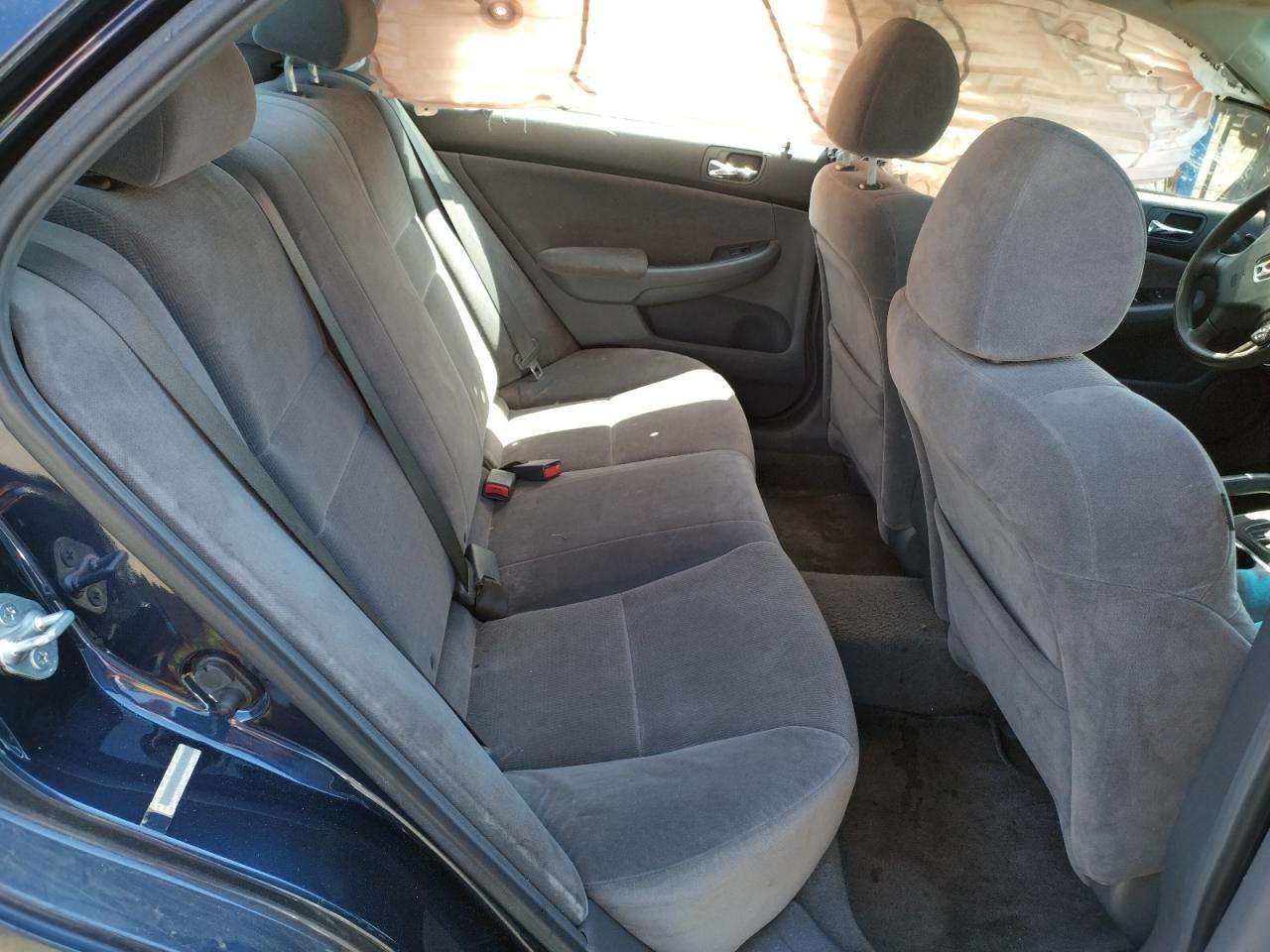 Photo 6 from auction – 2007 HONDA ACCORD VAL with VIN JHMCM561X7C017457