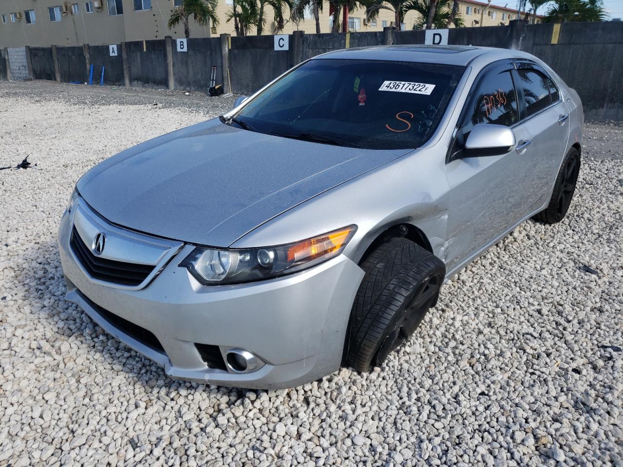 Photo 2 from auction – 2011 ACURA TSX with VIN JH4CU2F64BC015867