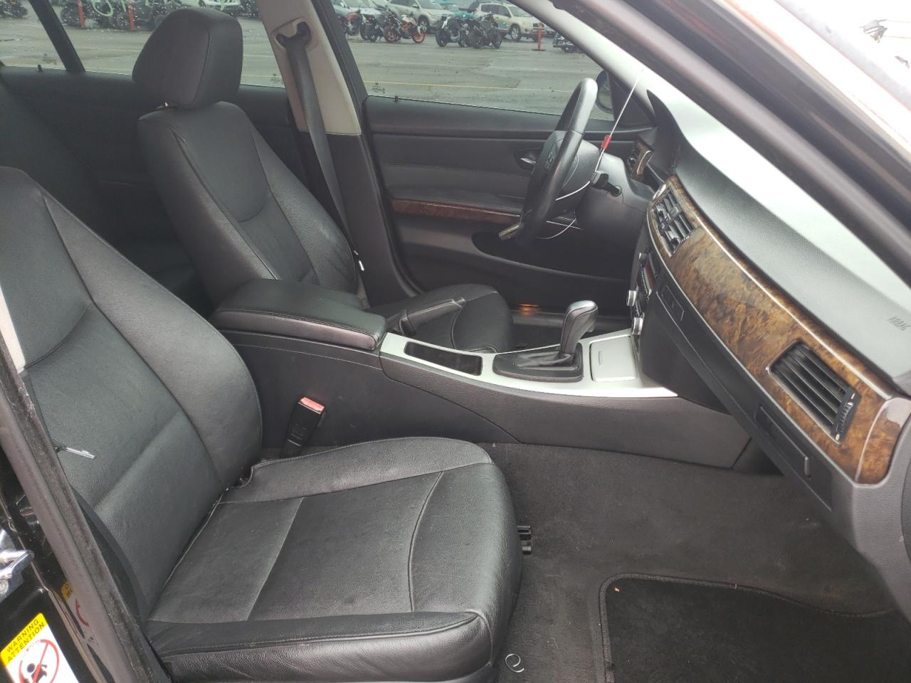 Photo 5 from auction – 2008 BMW 335 XI with VIN WBAVD53598A010141