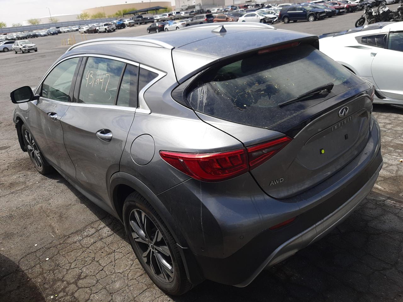 Photo 3 from auction – 2018 INFINITI QX30 BASE with VIN SJKCH5CR8JA047668