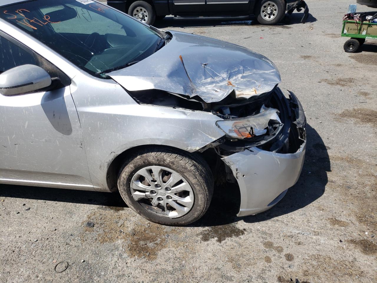 Photo 9 from auction – 2012 KIA FORTE EX with VIN KNAFU4A27C5622816