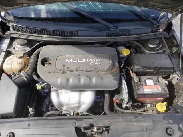 Photo 7 from auction – 2016 CHRYSLER 200 LIMITE with VIN 1C3CCCAB4GN120035