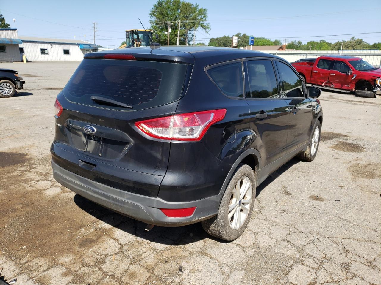 Photo 4 from auction – 2013 FORD ESCAPE S with VIN 1FMCU0F77DUC34295