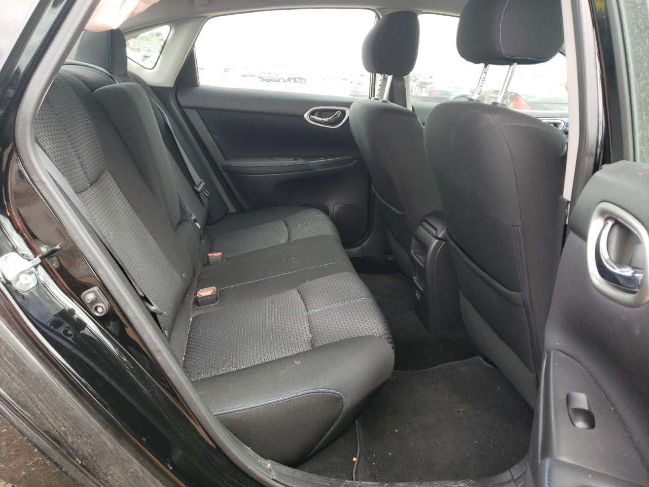 Photo 6 from auction – 2018 NISSAN SENTRA S with VIN 3N1AB7AP3JY237465