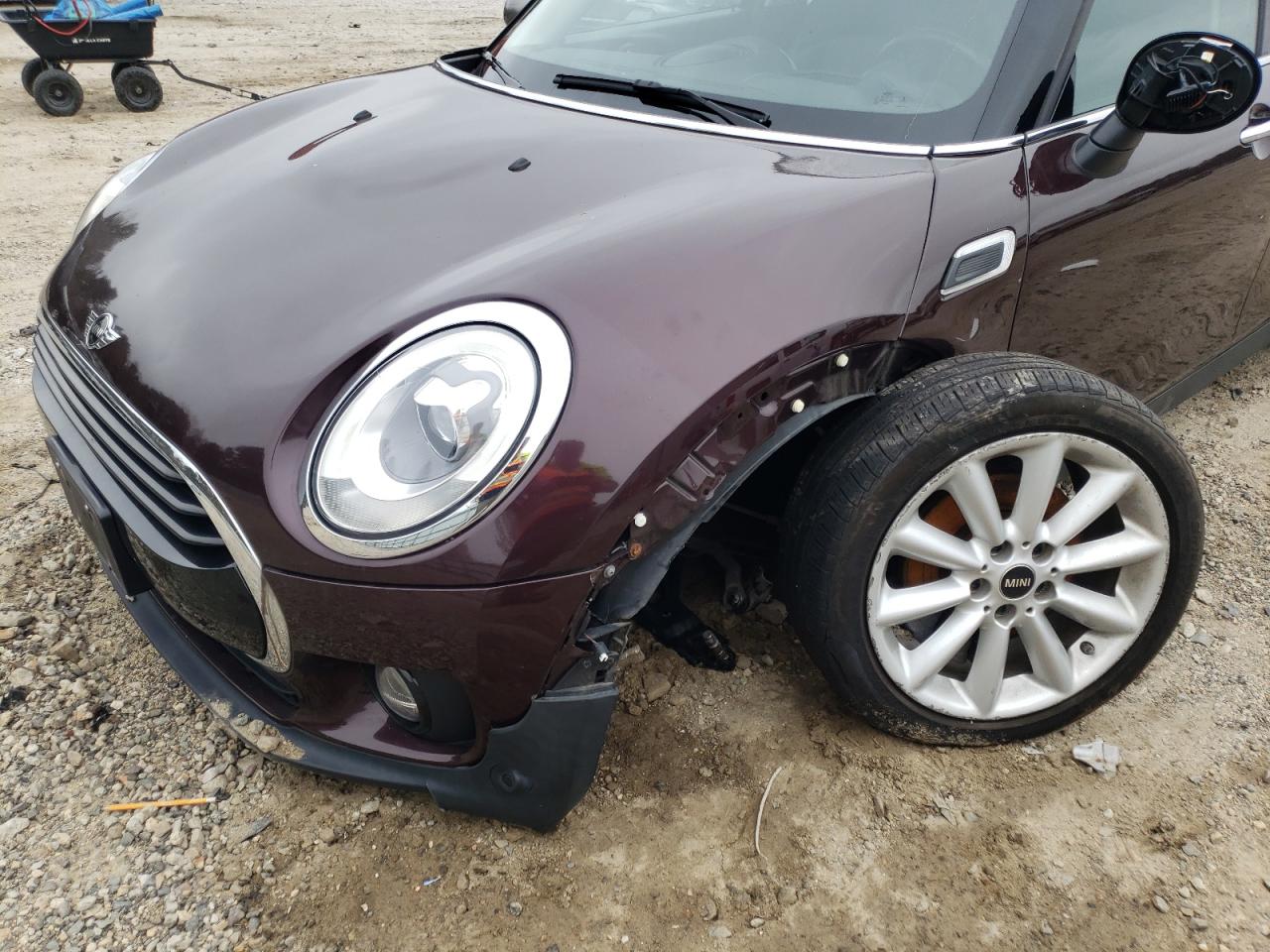 Photo 9 from auction – 2018 MINI COOPER CLU with VIN WMWLU1C54J2F28953