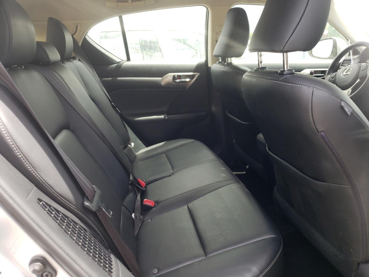 Photo 6 from auction – 2014 LEXUS CT 200 with VIN JTHKD5BH6E2179586
