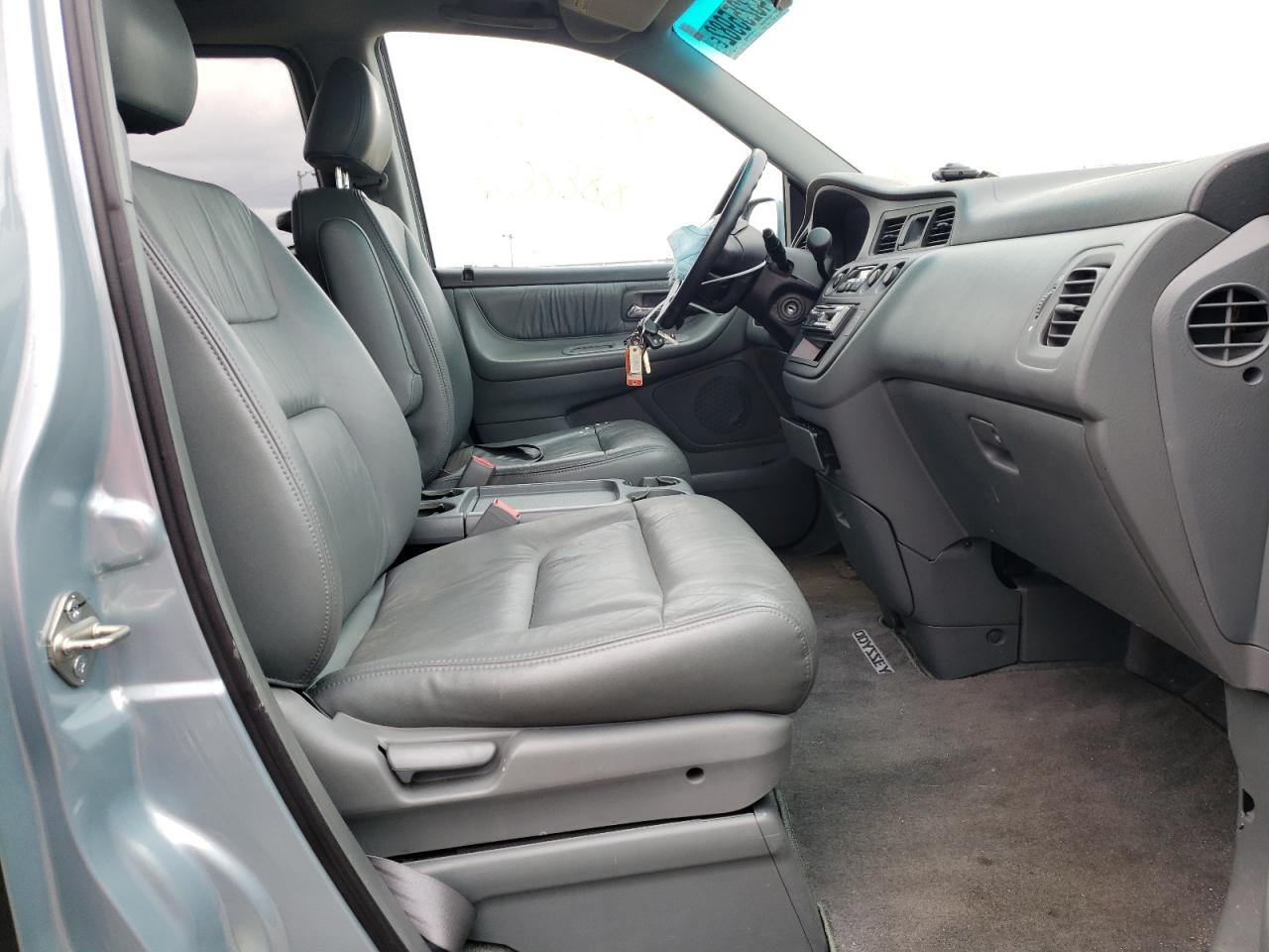 Photo 5 from auction – 2003 HONDA ODYSSEY EX with VIN 5FNRL18913B124064