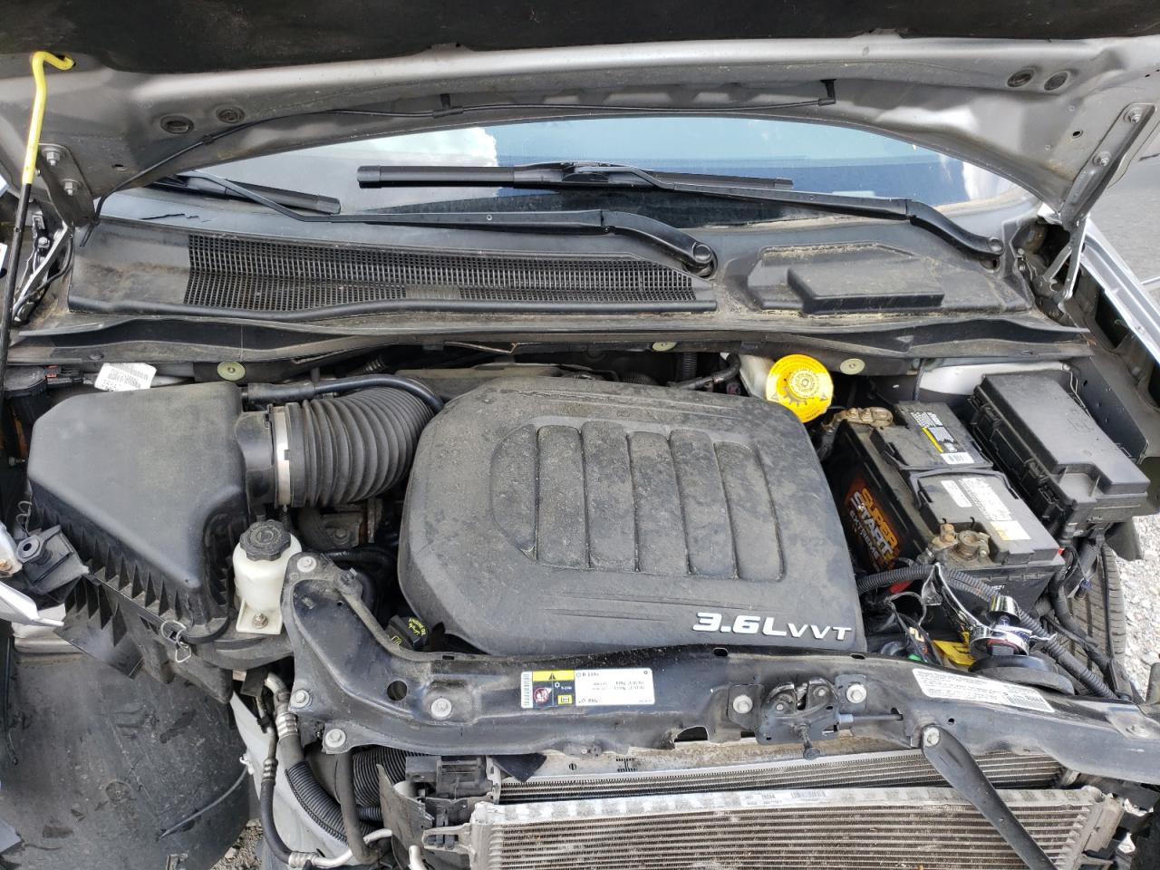 Photo 7 from auction – 2014 CHRYSLER TOWN & COU with VIN 2C4RC1BG1ER131952