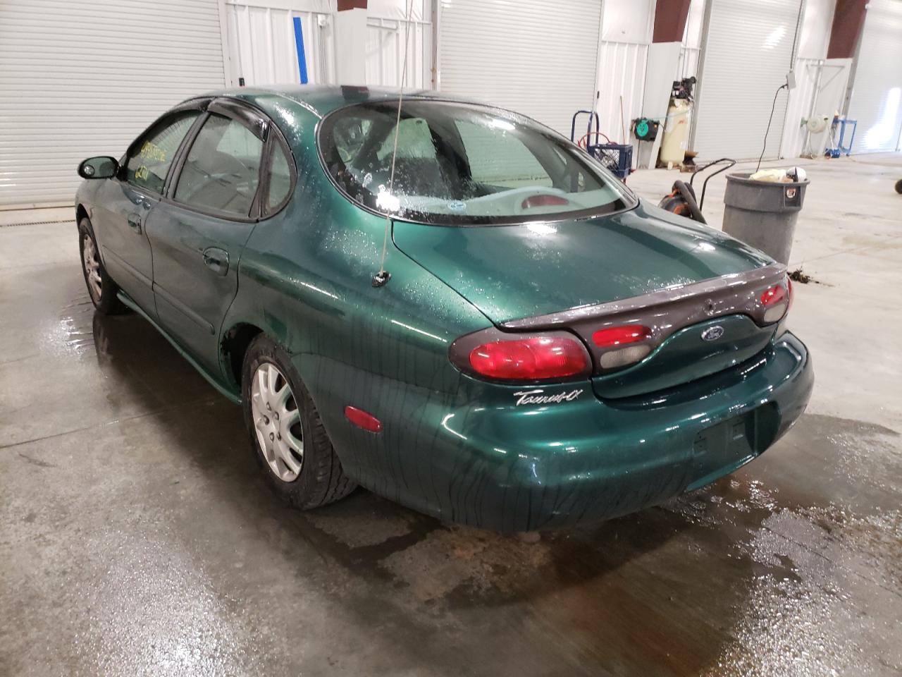 Photo 3 from auction – 1999 FORD TAURUS LX with VIN 1FAFP52UXXG306441