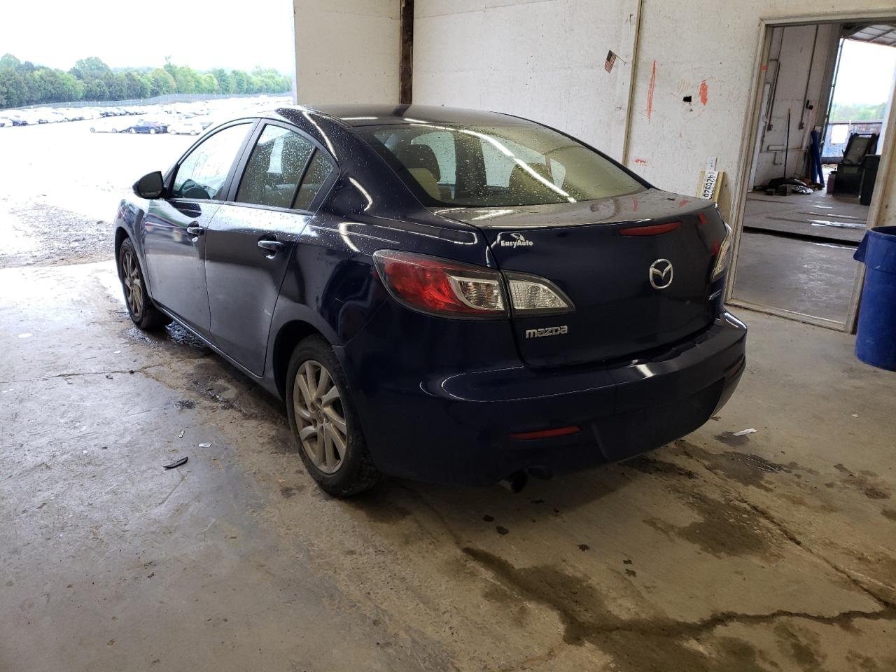Photo 3 from auction – 2012 MAZDA 3 I with VIN JM1BL1V74C1646376