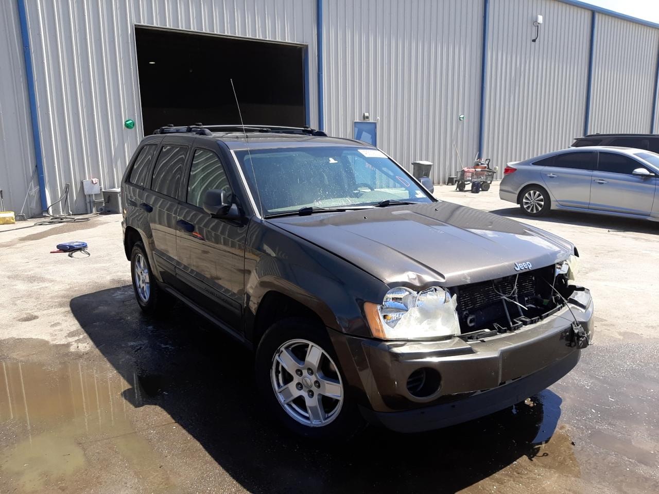 Photo 1 from auction – 2005 JEEP GRAND CHER with VIN 1J4GS48K05C720825