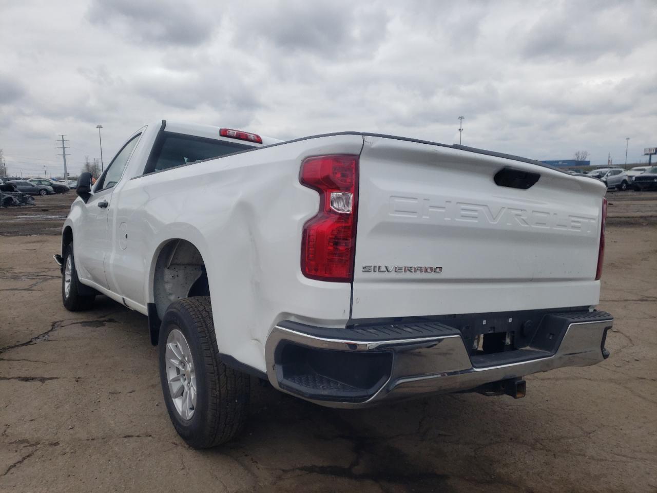 Photo 3 from auction – 2021 CHEVROLET SILVERADO with VIN 3GCNWAEF7MG319145