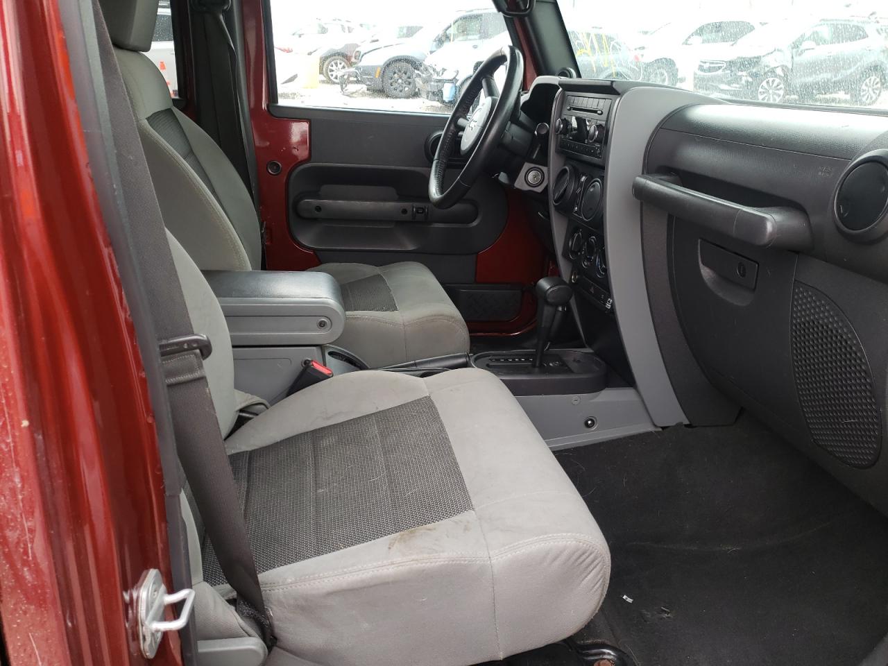 Photo 5 from auction – 2008 JEEP WRANGLER U with VIN 1J4GA39198L528164