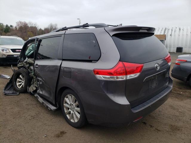 Photo 3 from auction – 2012 TOYOTA SIENNA XLE with VIN 5TDDK3DC5CS031313