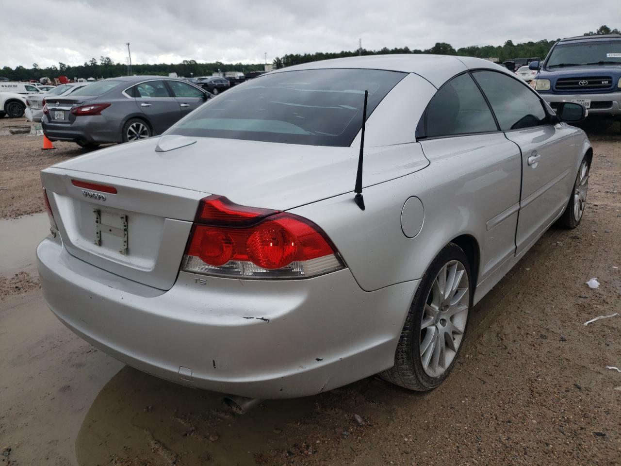 Photo 4 from auction – 2008 VOLVO C70 T5 with VIN YV1MC67288J055007