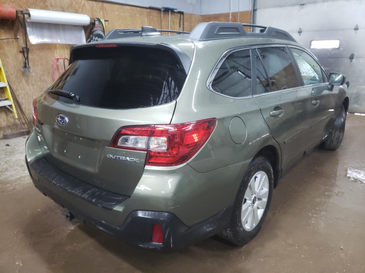 Photo 4 from auction – 2019 SUBARU OUTBACK 2. with VIN 4S4BSAFC1K3310956