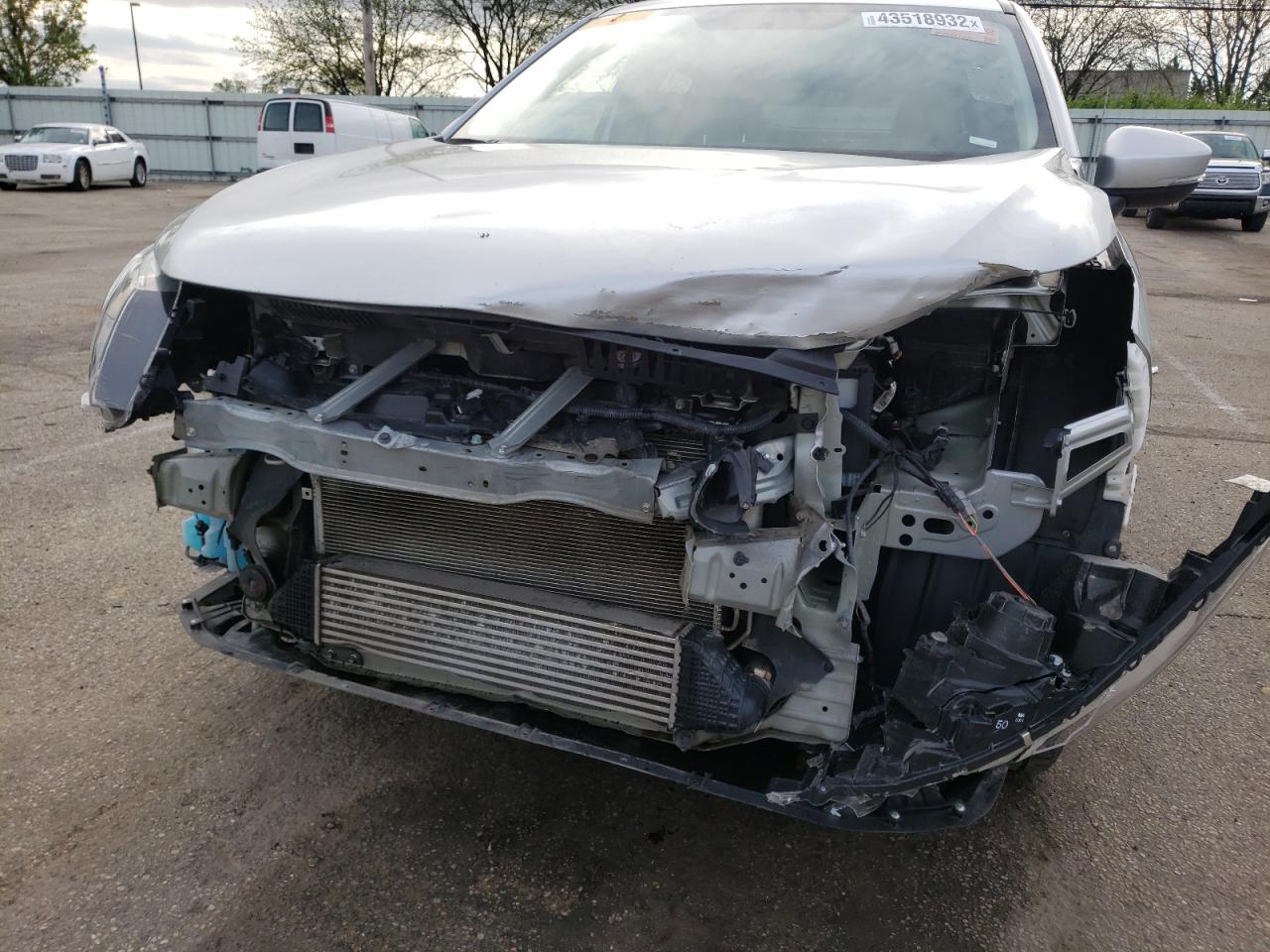 Photo 9 from auction – 2020 MITSUBISHI ECLIPSE CR with VIN JA4AS3AA2LZ028948
