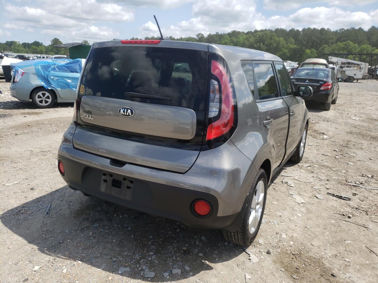 Photo 4 from auction – 2018 KIA SOUL with VIN KNDJN2A20J7613343