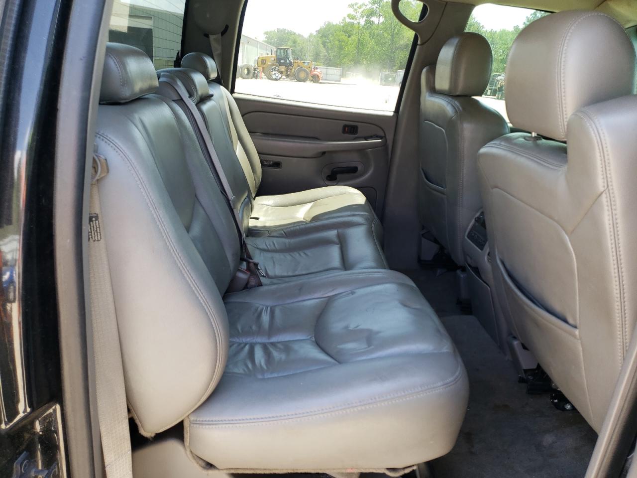 Photo 6 from auction – 2004 CHEVROLET SILVERADO with VIN 1GCHK23194F102896