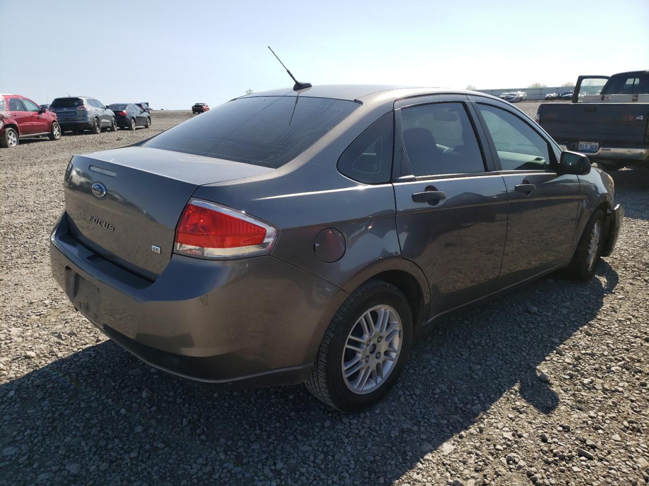 Photo 4 from auction – 2010 FORD FOCUS SE with VIN 1FAHP3FN1AW151193