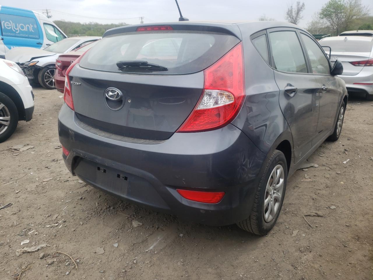 Photo 4 from auction – 2012 HYUNDAI ACCENT GLS with VIN KMHCT5AE2CU057482