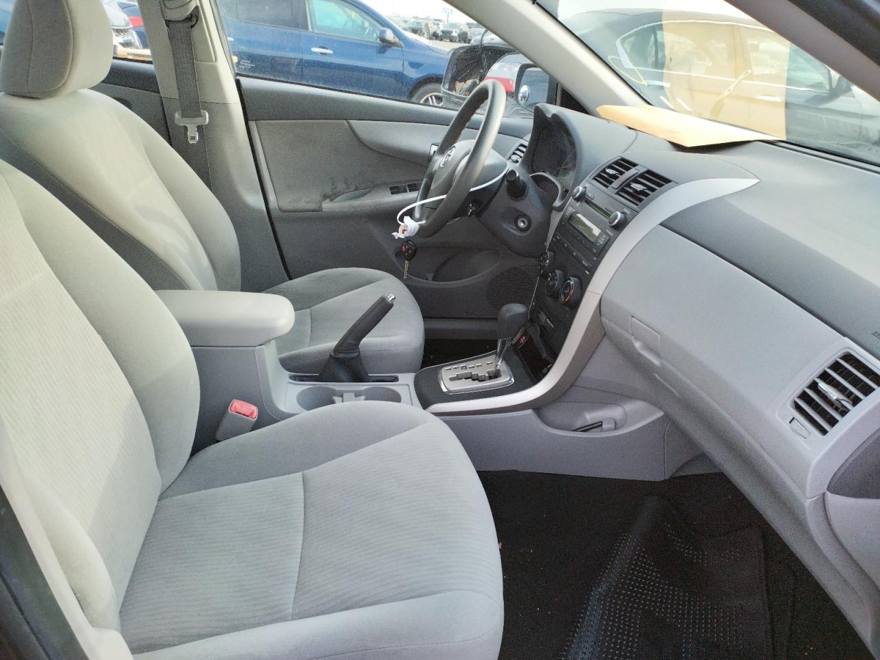 Photo 5 from auction – 2010 TOYOTA COROLLA BA with VIN 1NXBU4EE7AZ290462