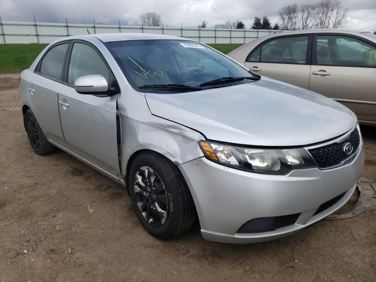 KIA FORTE EX 2012 with VIN KNAFU4A28C5631184 - Photo from auction