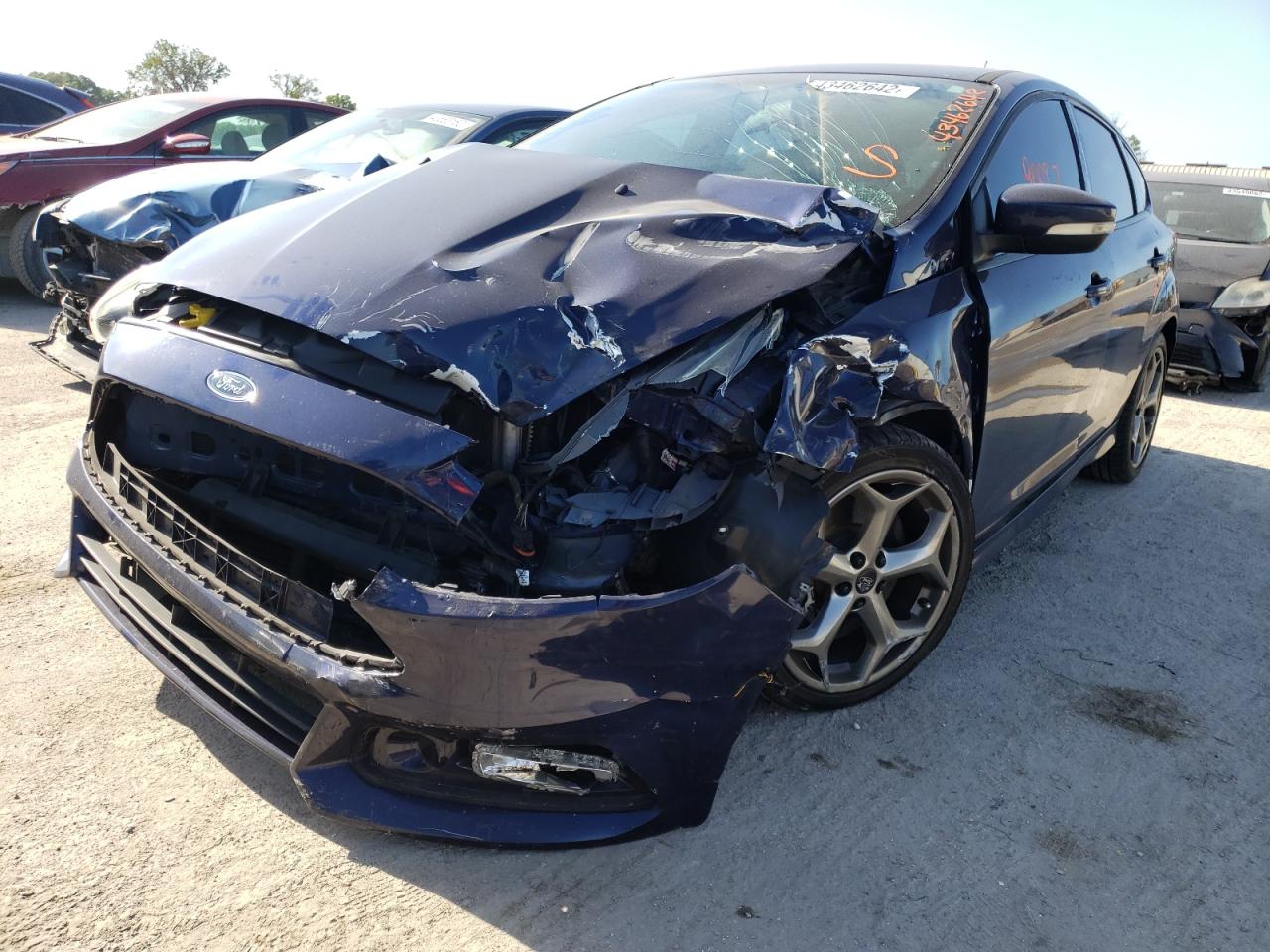 Photo 2 from auction – 2017 FORD FOCUS ST with VIN 1FADP3L93HL256593