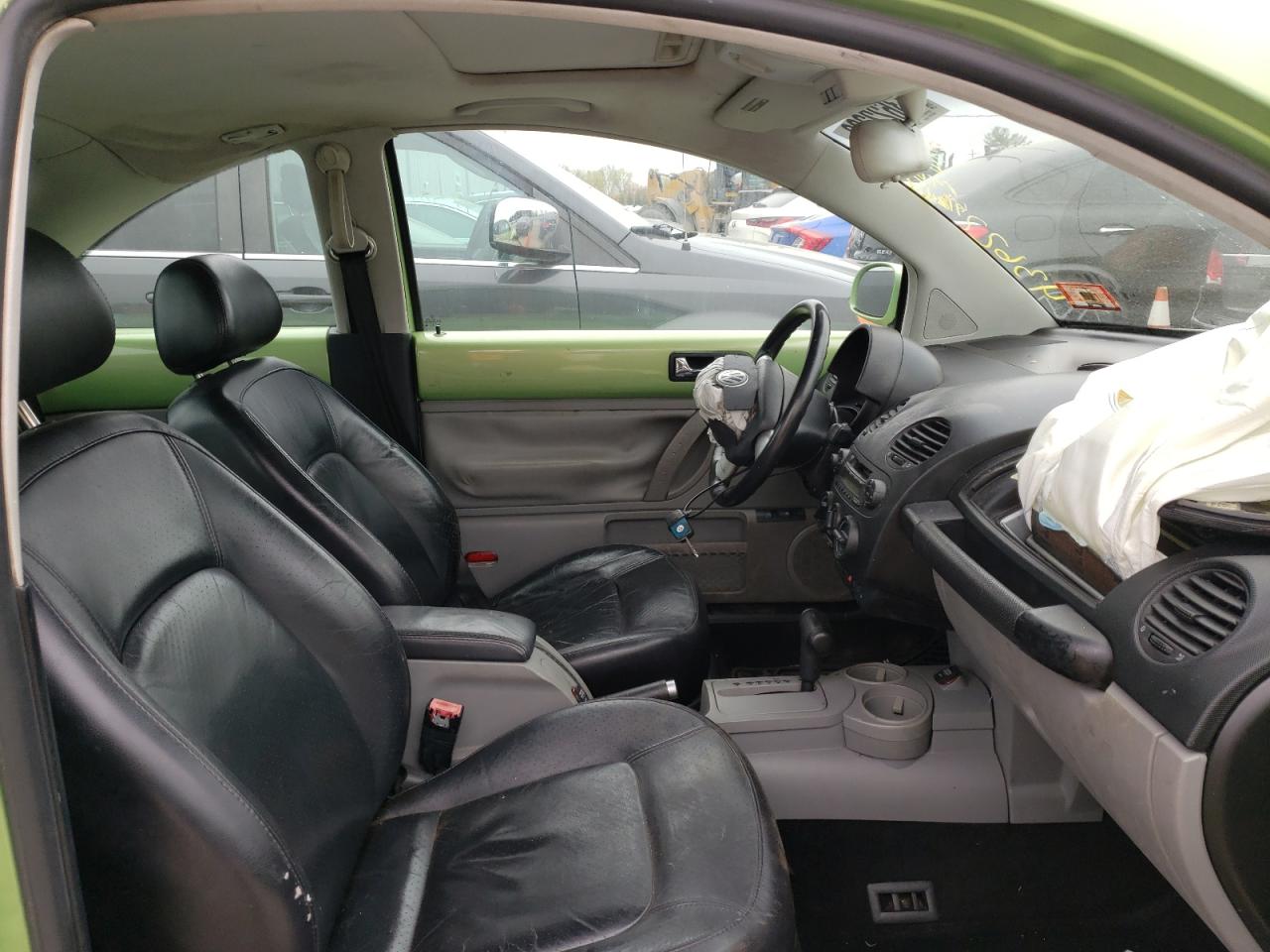 Photo 5 from auction – 2003 VOLKSWAGEN NEW BEETLE with VIN 3VWCD21C73M432881