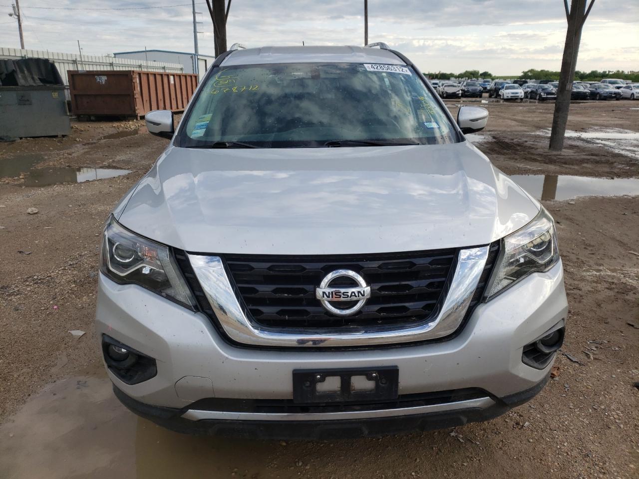 Photo 9 from auction – 2017 NISSAN PATHFINDER with VIN 5N1DR2MN5HC678712